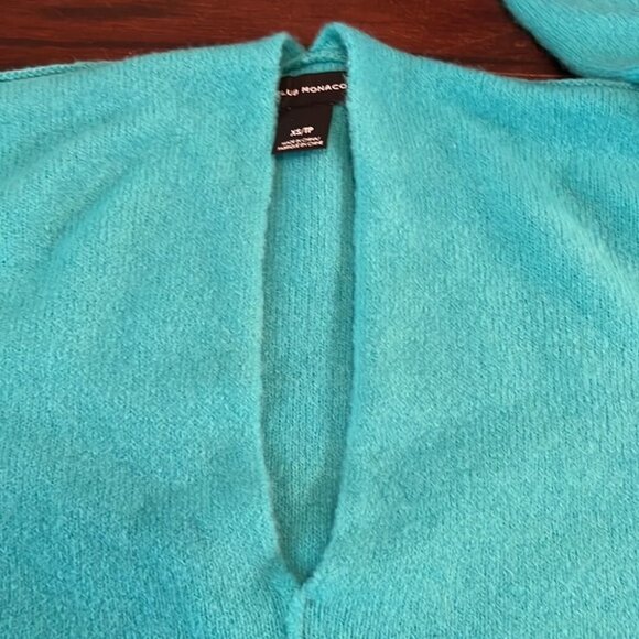 Club Monaco Wool Blend Vneck Sweater Size XS - Picture 8 of 8